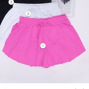 Pink lily (2) shorts size large white and pink